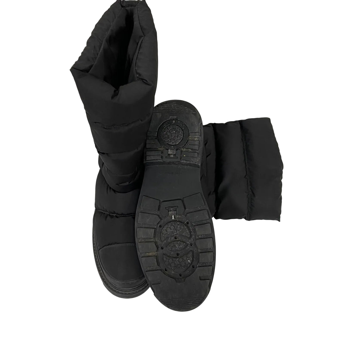 Bota Chanel Acolchoada De Neve Preta Tam 38 BR