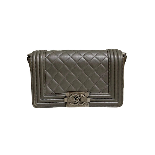 Bolsa Chanel Boy Bag Medium Prata