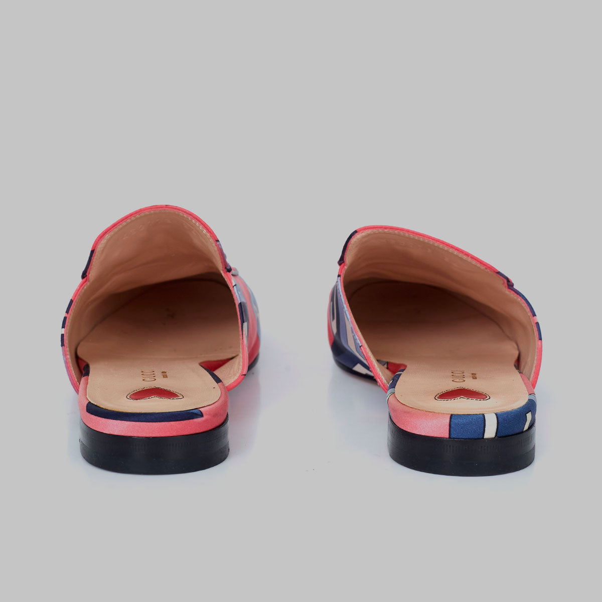 ⁠Mule Gucci Princetown Horsebit Rosa Estampado Tam. 34 Br