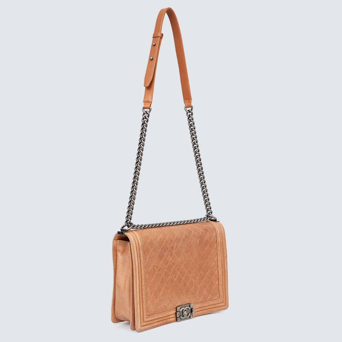 Bolsa Chanel Boy Flap Large Caramelo