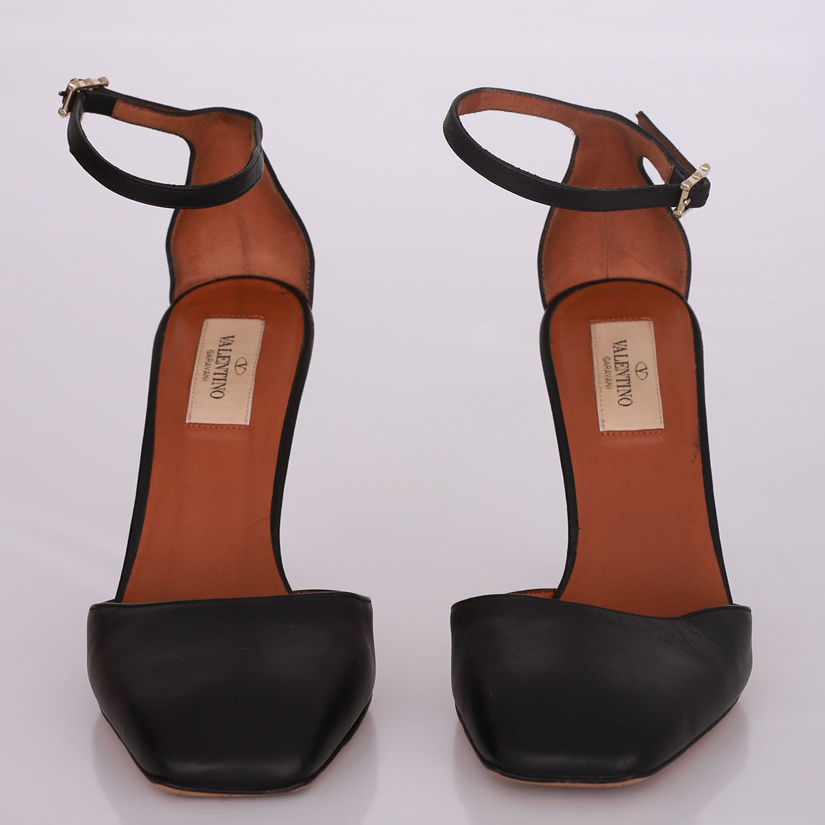 Scapin Valentino Couro Preto Tam. 37 Br