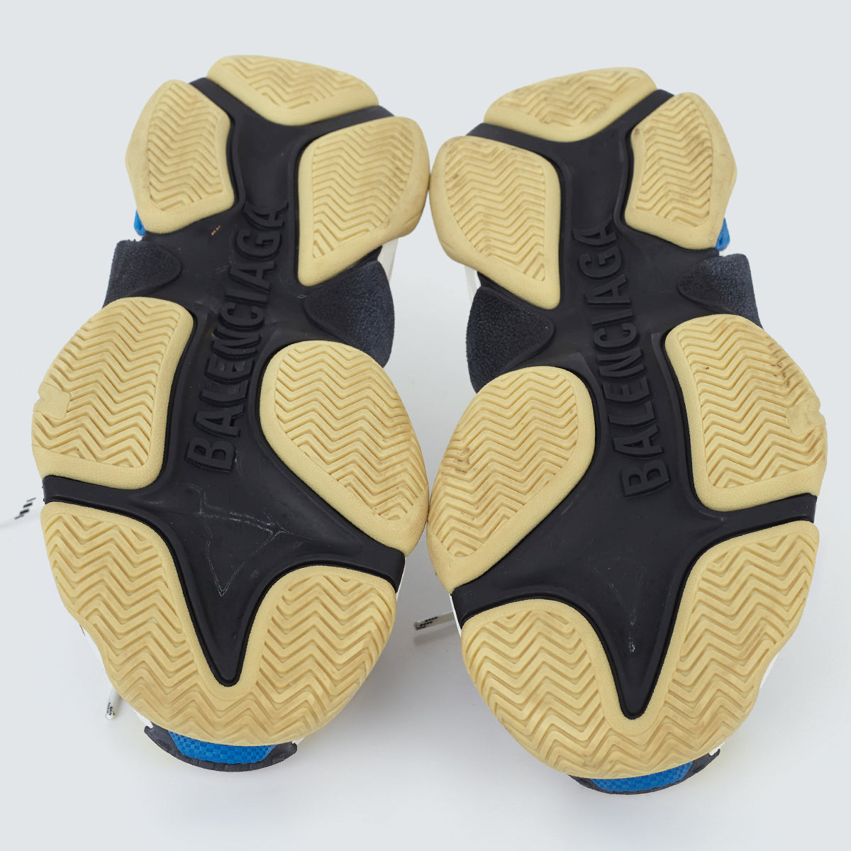Tênis Balenciaga Triple S Colorido Tam. 38 Br – Peguei Bode