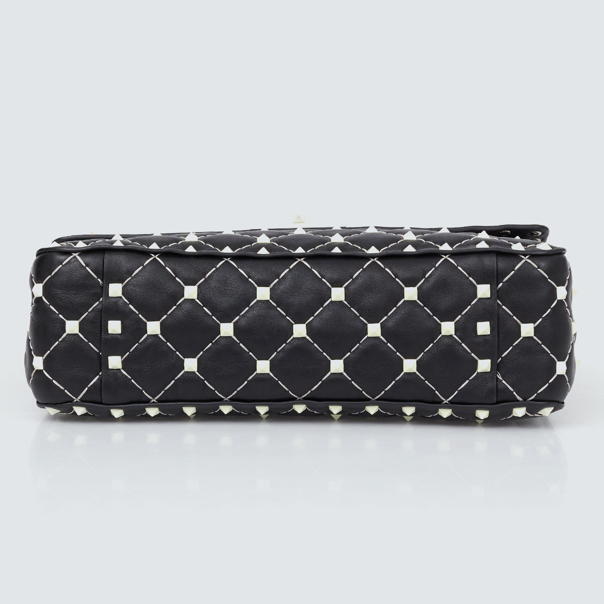 Bolsa Valentino Roman Stud Preta