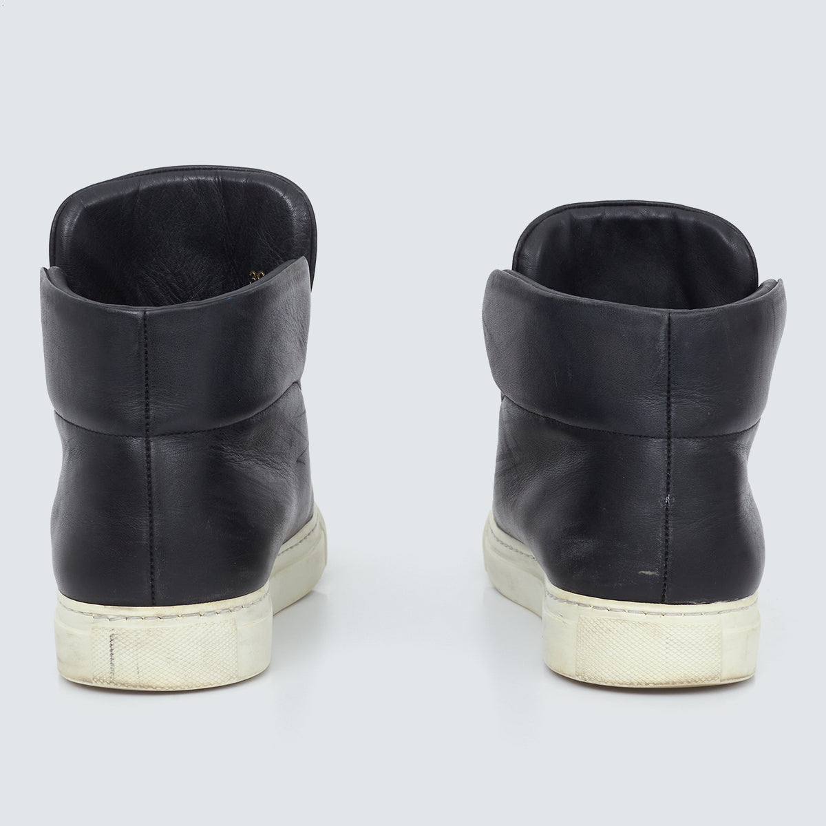 Tênis Versace Medusa Preto Tam. 37 BR