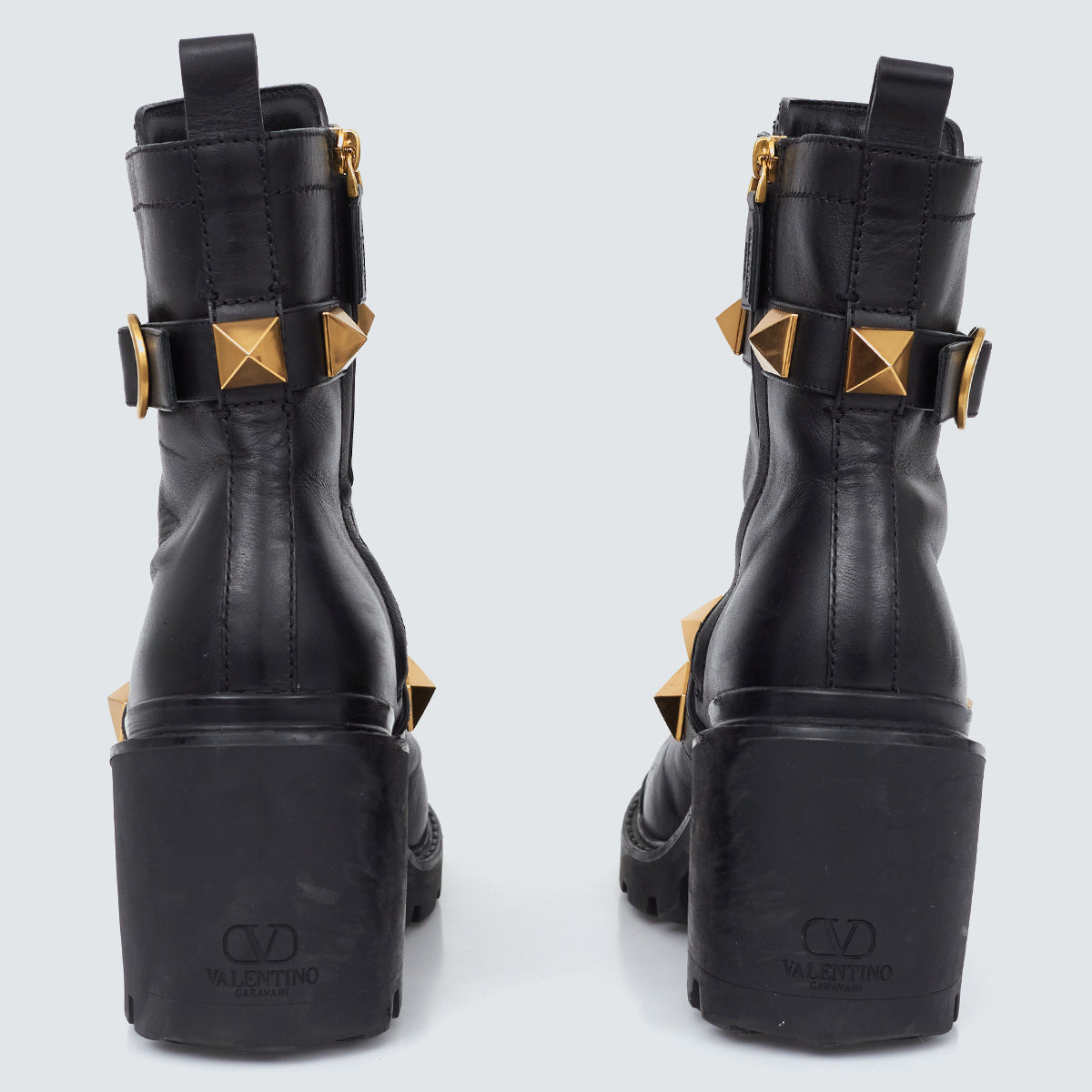 Coturno Valentino Roman Stud Preto Tam. 36,5 BR