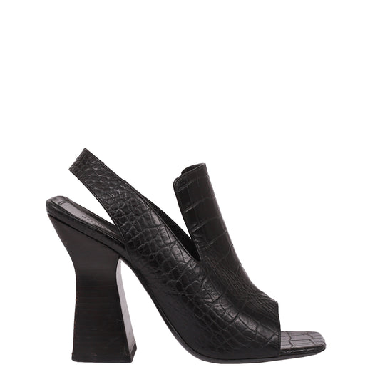 Sandália Celine Couro Preta Tam. 36,5 Br