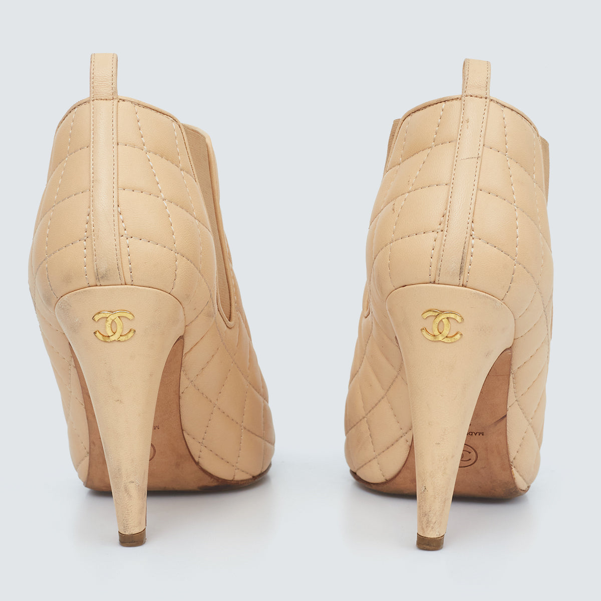 Bota Chanel Matelassê Bicolor Tam 36,5 Br