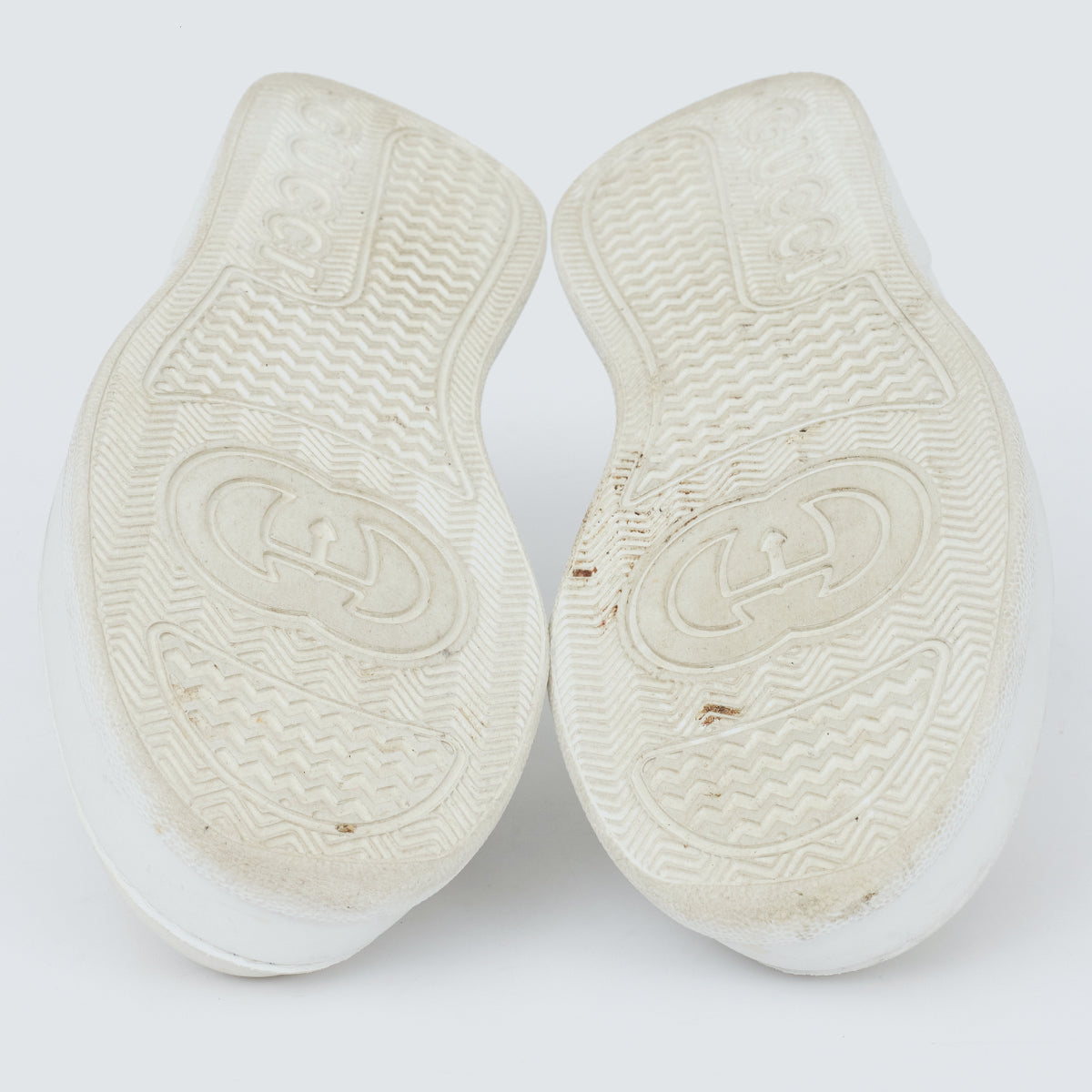 Tênis Gucci Couro Branco Tam. 36,5 BR