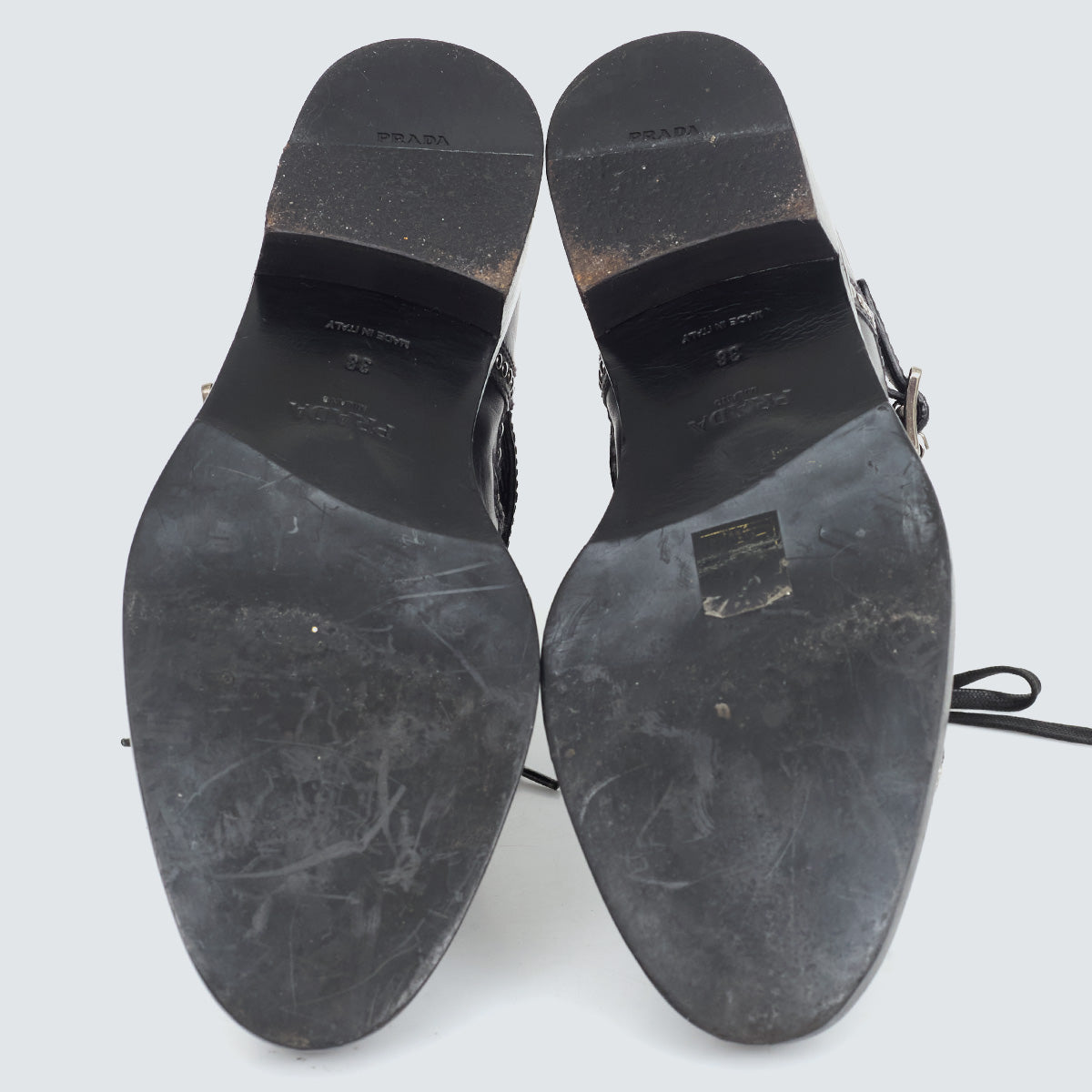 Bota Prada Preta Tam. 36 BR