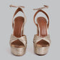 Sandália Metalizada Champanhe Aquazzura TAM. 34,5 BR