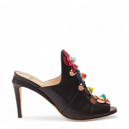 Salto Fendi preto com flores Tam. 34 BR
