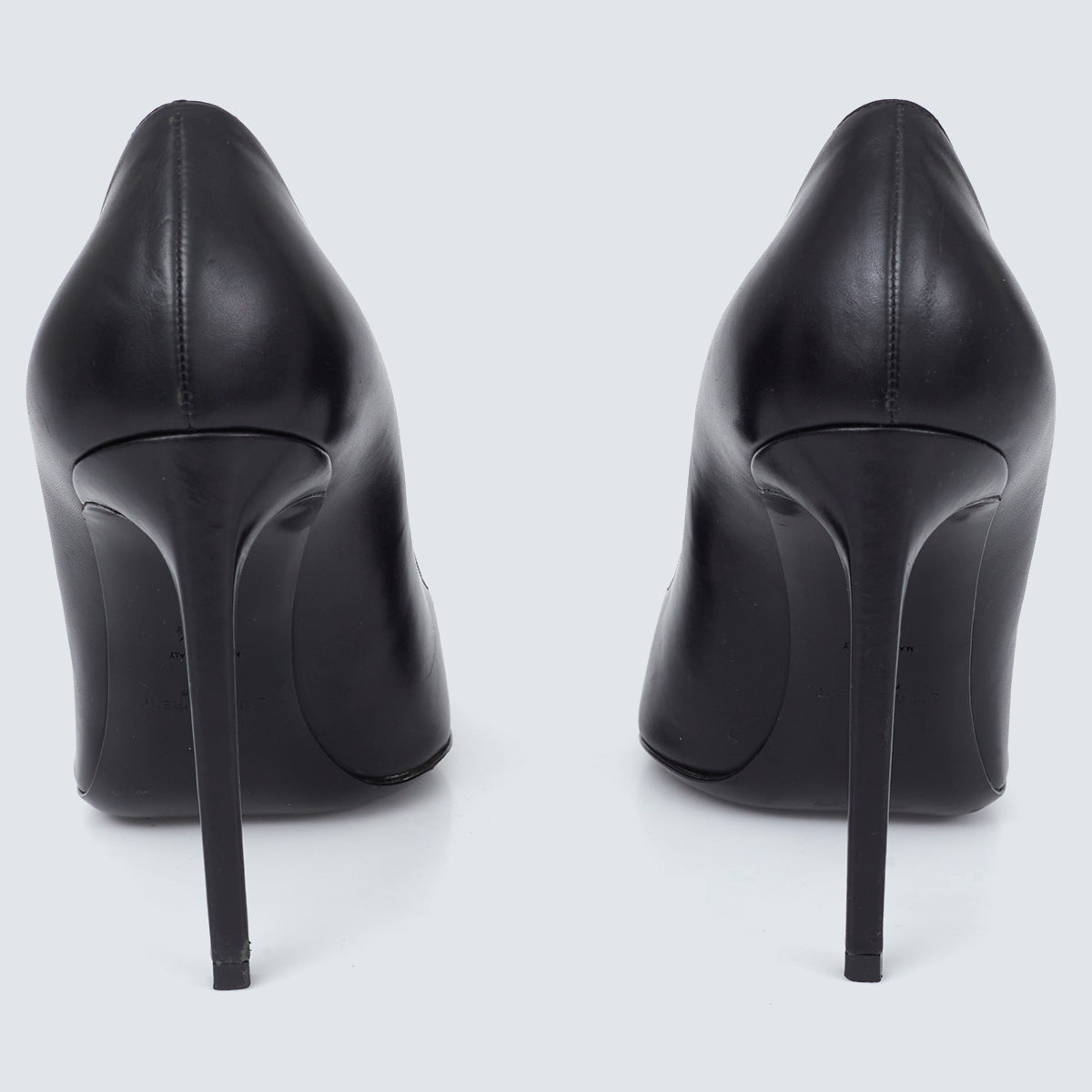 Scarpin Saint Laurent Preto Tam. 38 Br