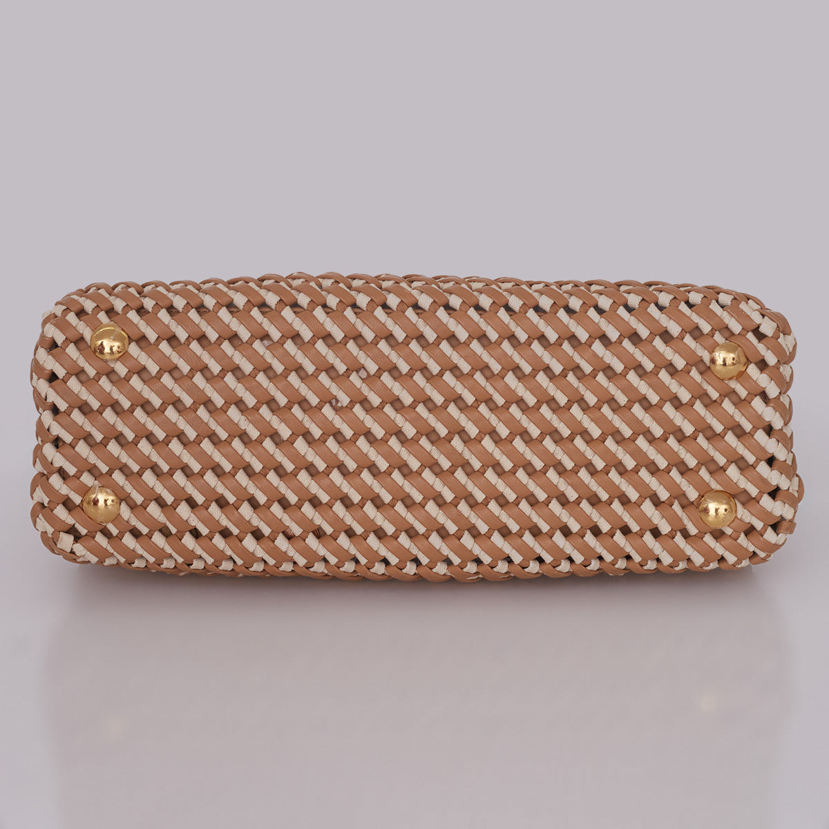 Bolsa Fendi Peekaboo Intrecciato