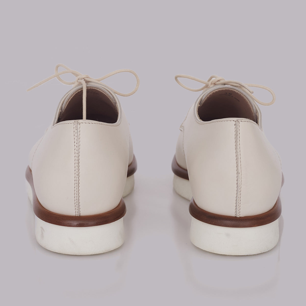 Oxford Tod`s Couro Tam. 36 Br