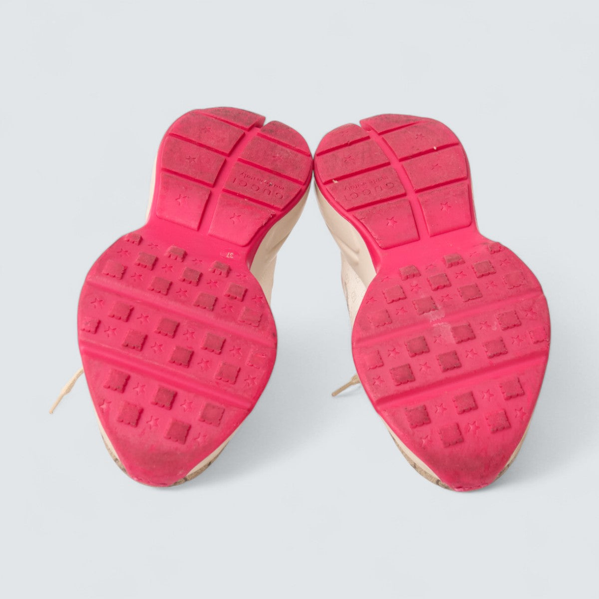 Tênis  Gucci GG Rhyton Sneaker Tam. 35 BR