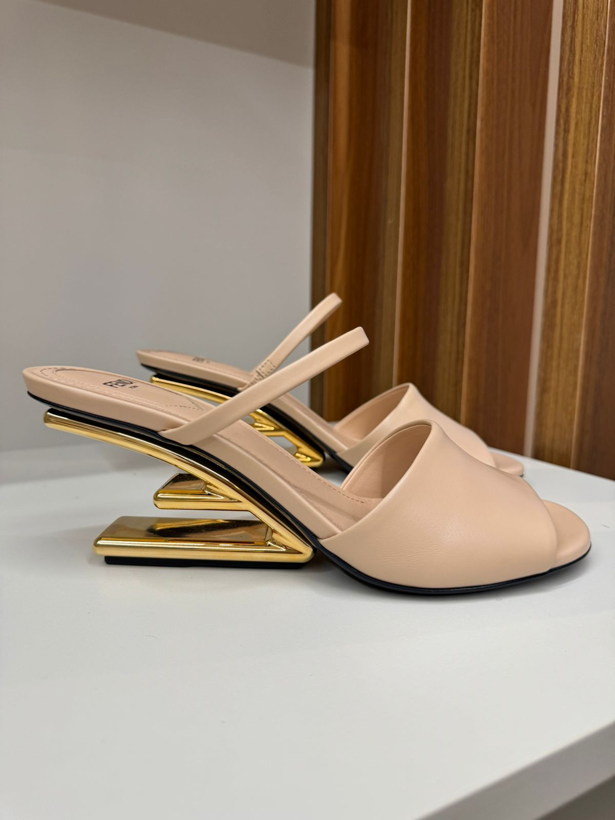 Mule Fendi First Nude Tam. 37 Br