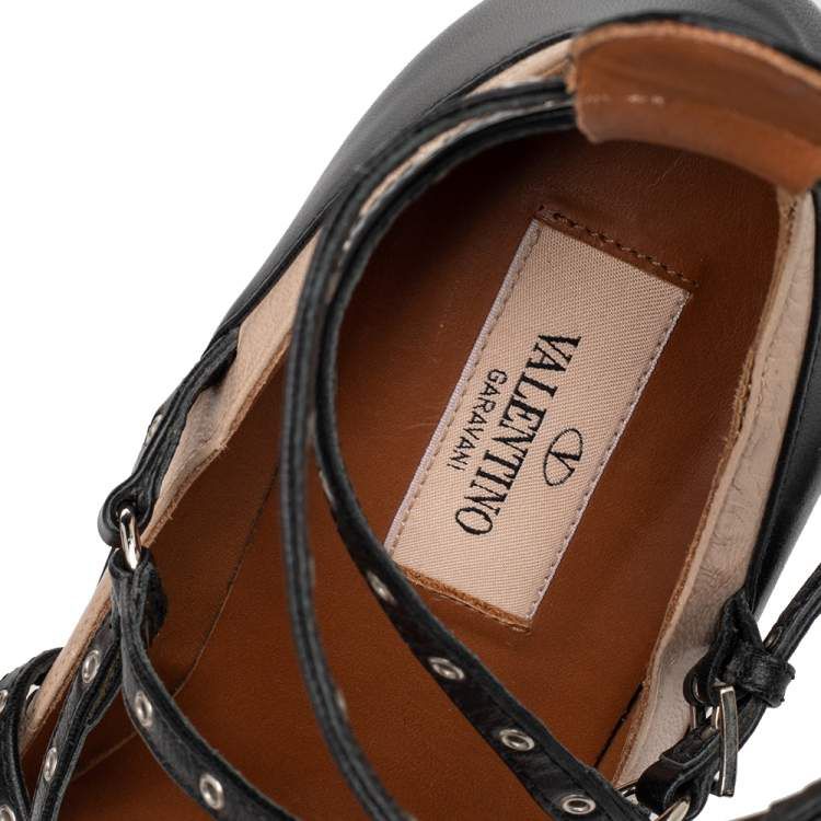 Scarpin Valentino Preto e Bege   TAM. 35 BR