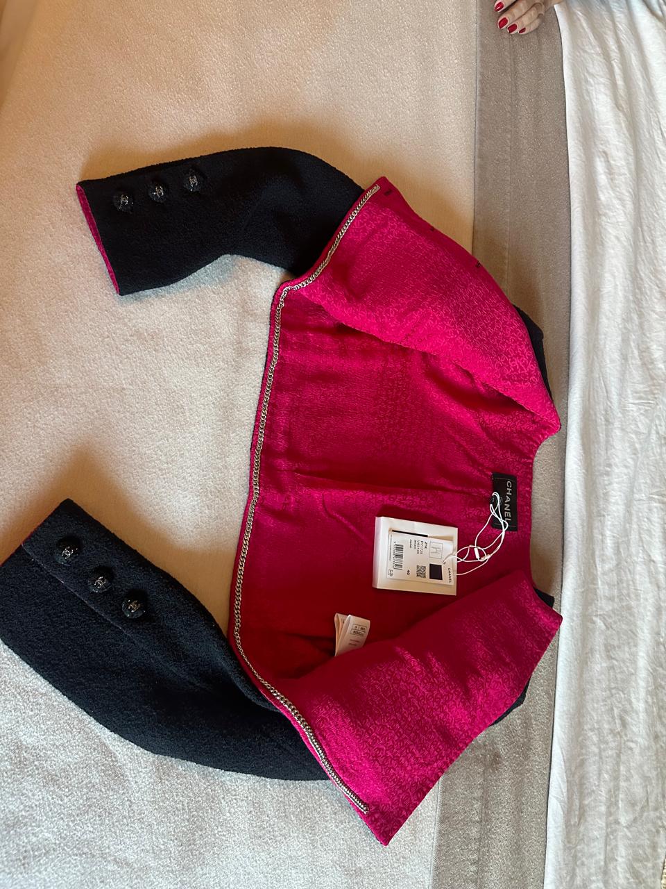 Casaco Chanel Cropped Preto Tam. 38 Br