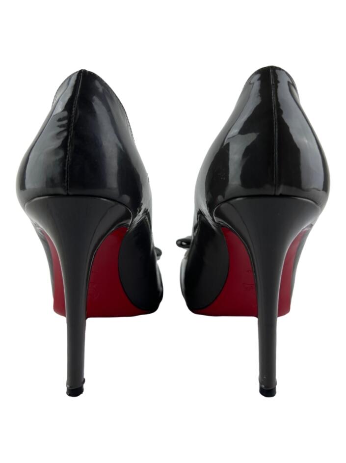 Sapato Christian LouBoutin Peep Toe laço Tam. 36,5 BR