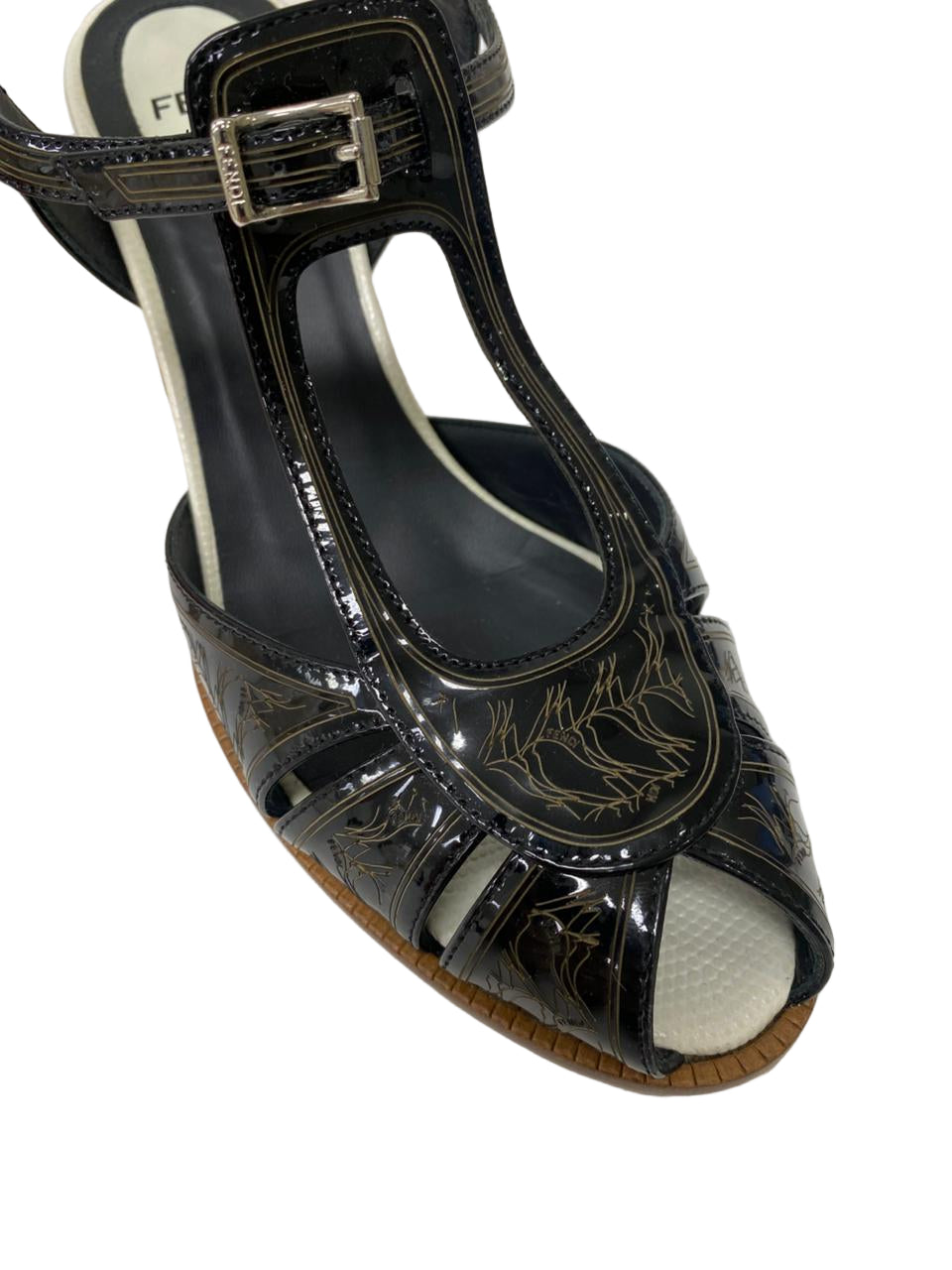 Sandália Fendi Preta Tam. 34 BR