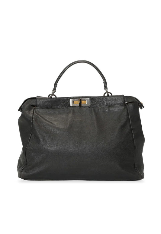 Bolsa Fendi Peekaboo preta