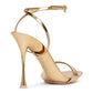Sandália Gianvito Rossi Dourada Tam. 36 BR