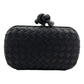 Clutch Bottega Veneta preta