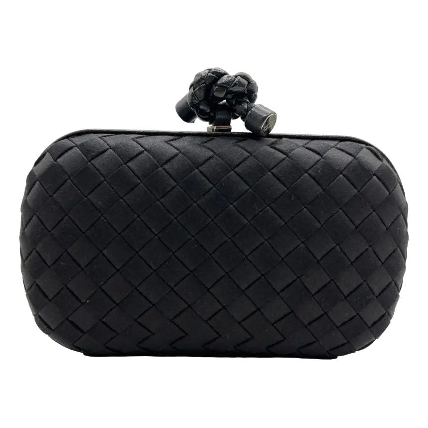 Clutch Bottega Veneta preta