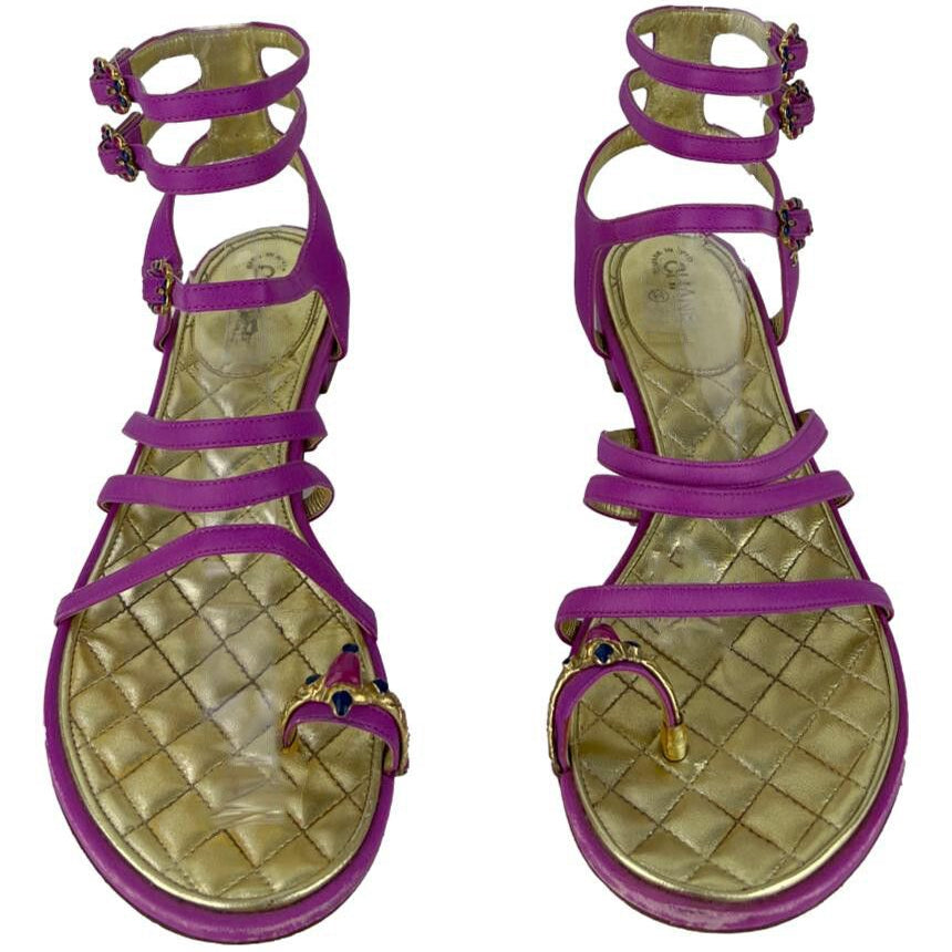 Sandália Chanel Ring Toe roxa Tam 36 BR