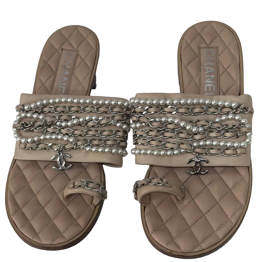 Rasteirinha Chanel Bege tam 35br