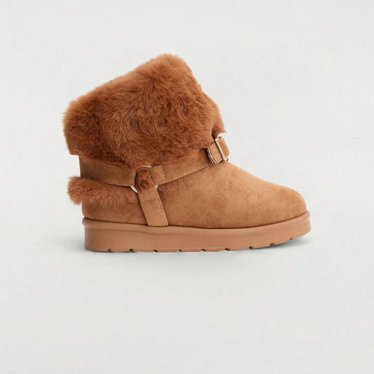 Bota Love Moschino de Pelos Marrom Tam. 36 Br