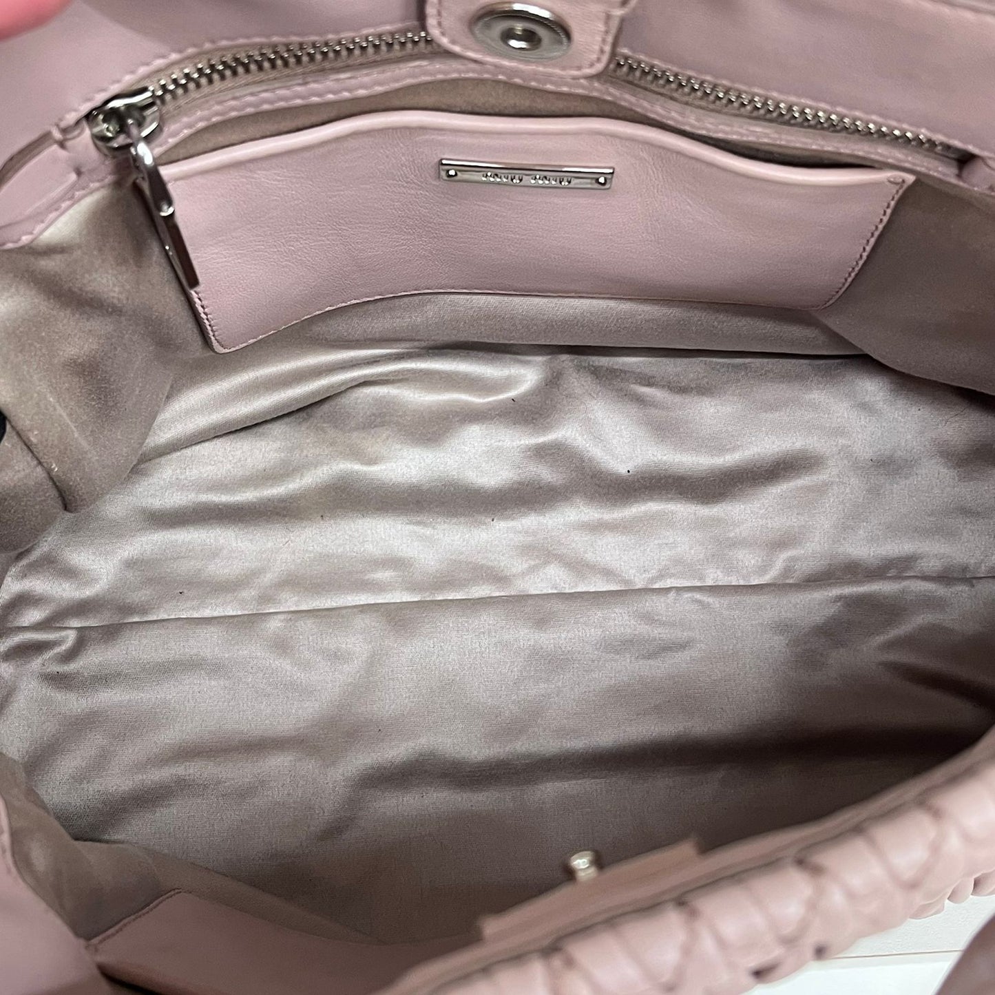 Bolsa Miu Miu Matelassê Roxo Claro