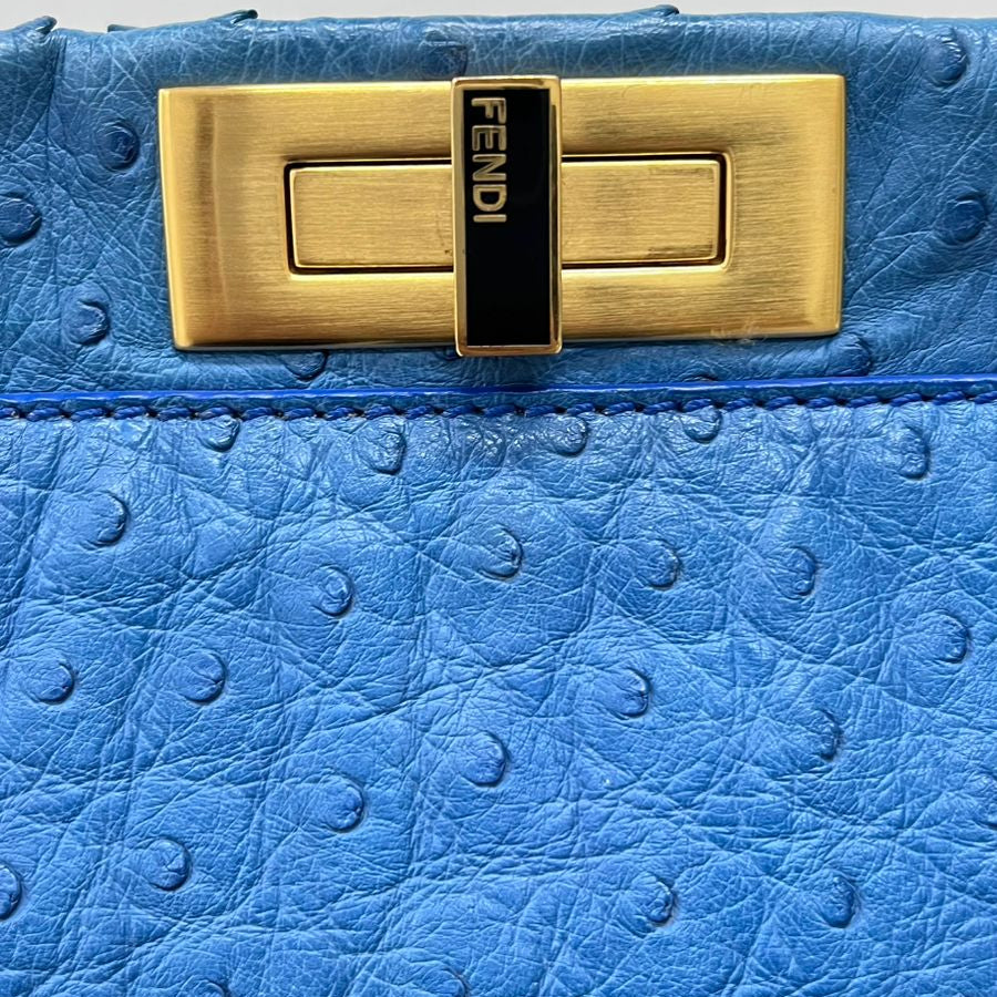 Bolsa Fendi Peekaboo Azul