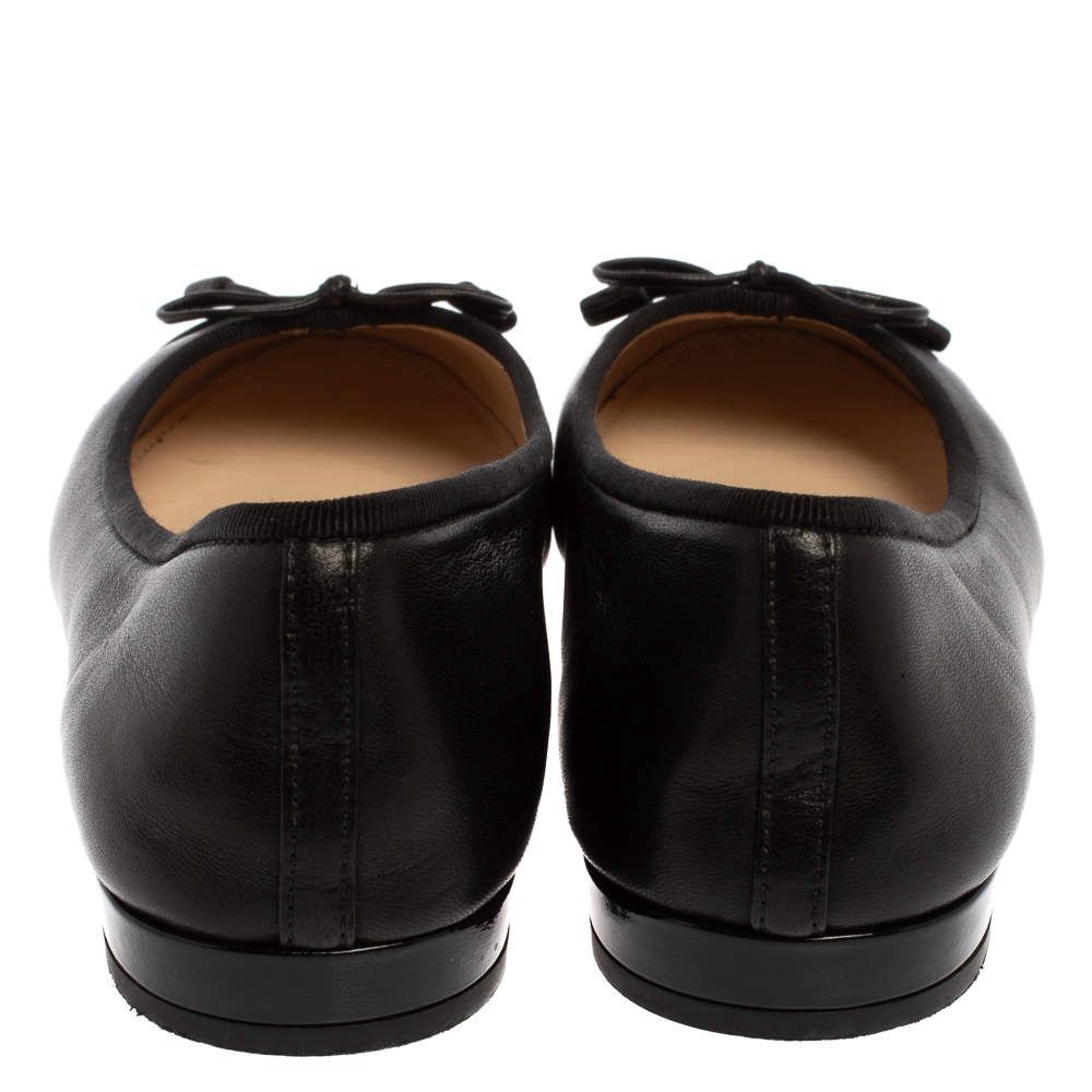 Sapatilha Prada Bow Ballet Flat Preta TAM. 34 BR