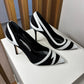 Scarpin Manolo Blahnik preto e branco TAM. 33 BR