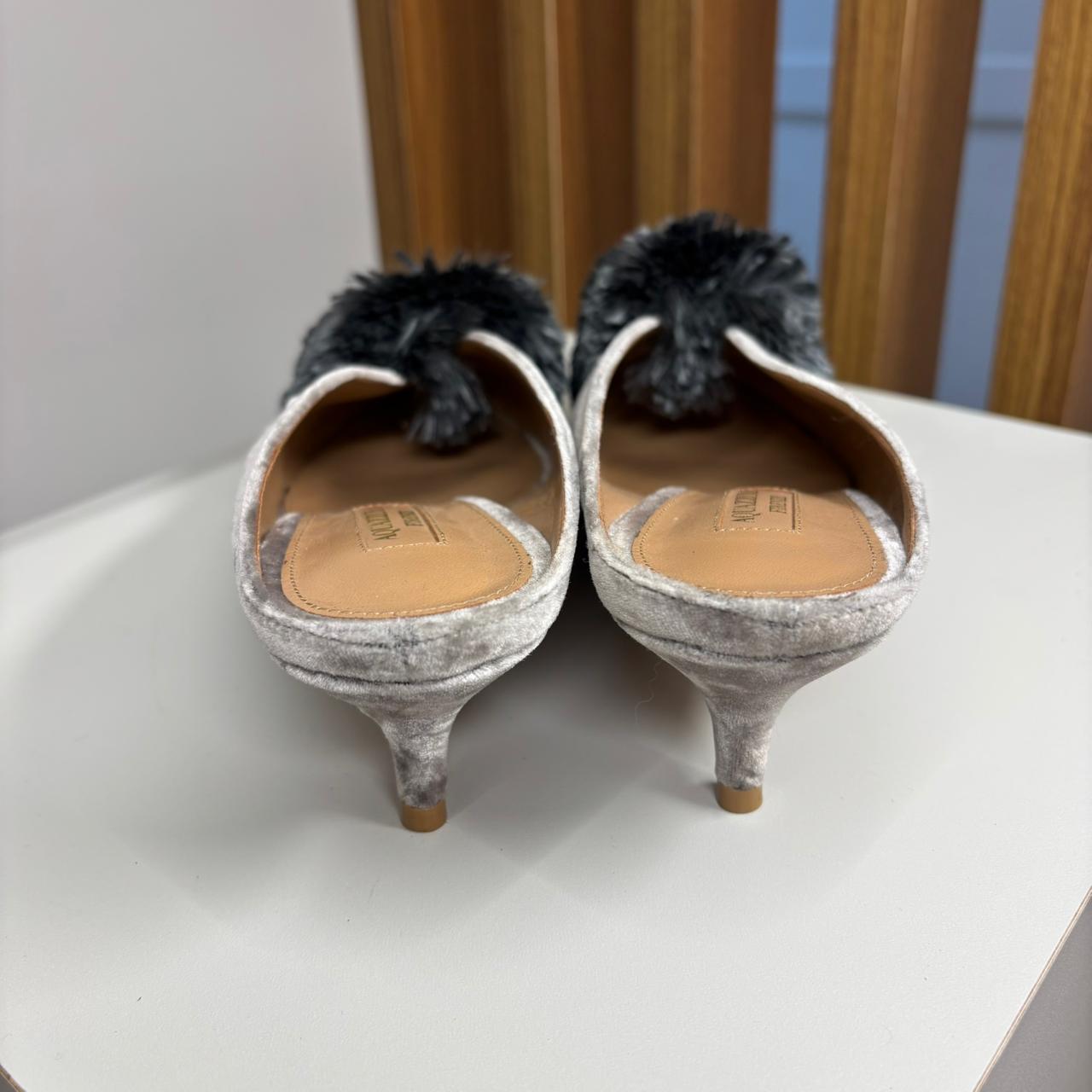 Mule Aquazzura Powder Puff cinza TAM. 35 BR