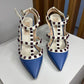 Salto Scarpin Valentino Garavani Rockstud TAM. 33,5 BR