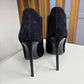 Saint Laurent Suede Point Toe Ankle Boot preto TAM. 34 BR