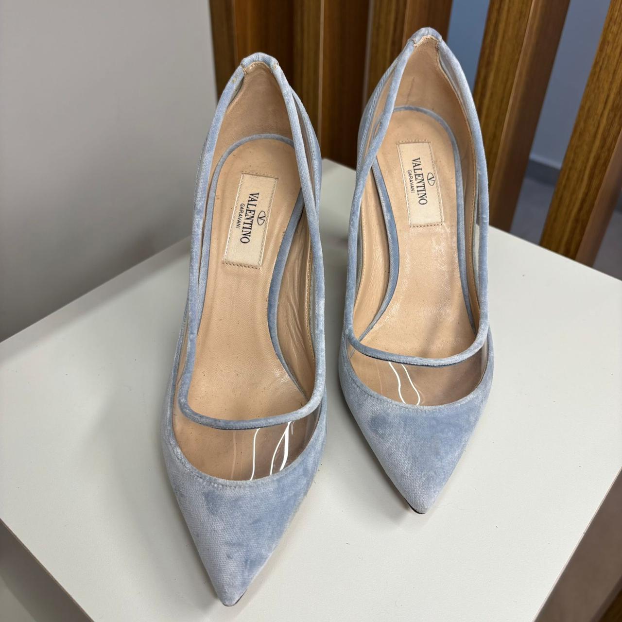 Salto Scarpin Valentino Garavani azul TAM. 33,5 BR