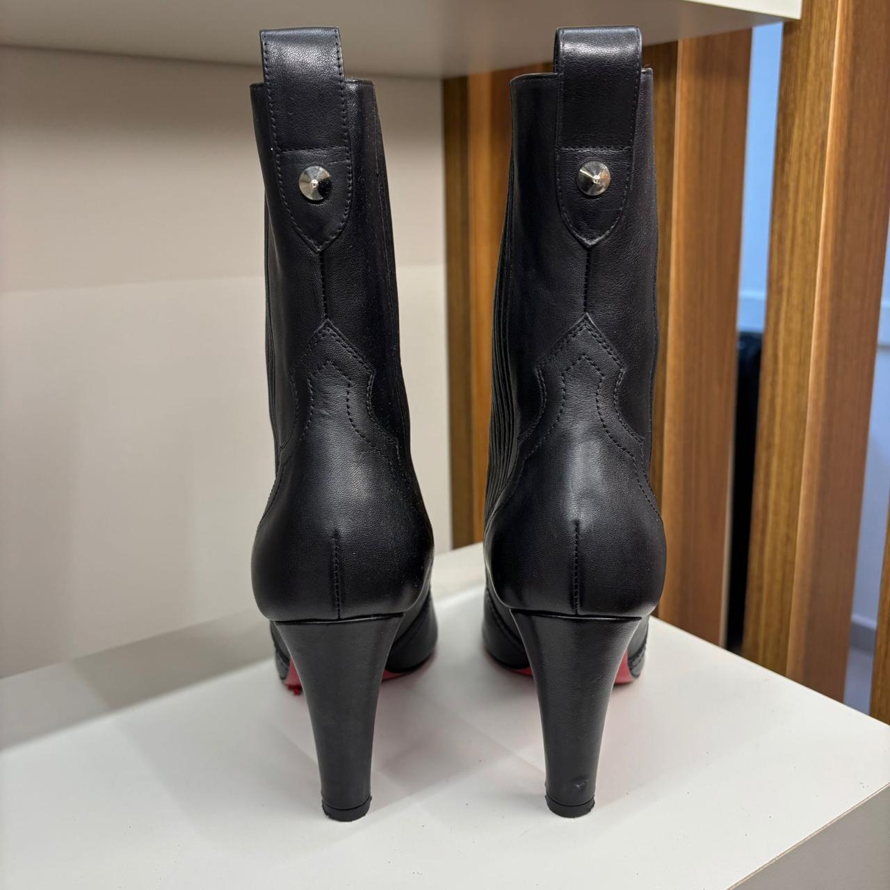 Bota Santigag Christian Louboutin TAM. 34 BR