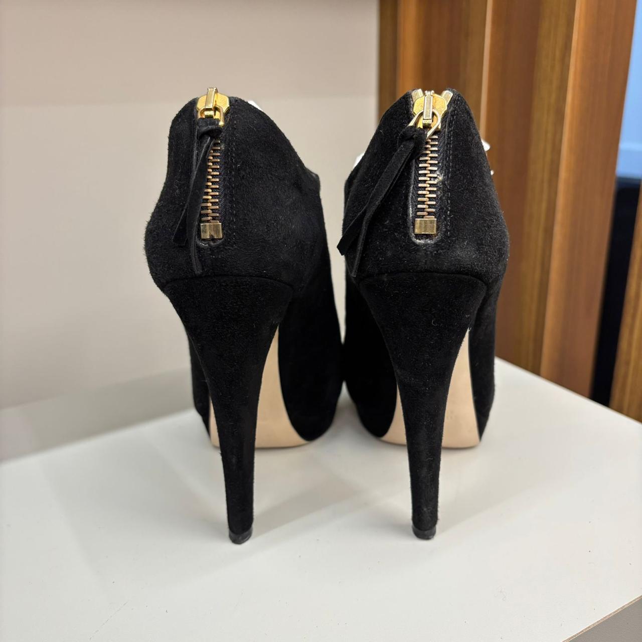 Ankle Boots Miu Miu camurça preta TAM. 34 BR