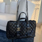 Bolsa Chanel CC Quilted Large Tote Preta