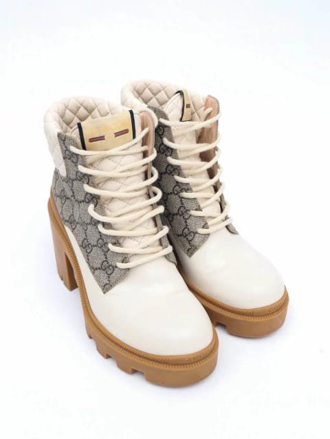 Bota Gucci Branca Holograma Tam. 34,5 Br