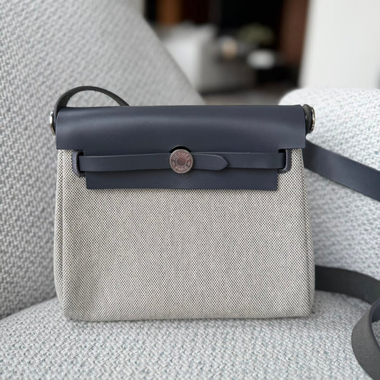 Bolsa Hermès Herbag Zip 20 Cinza