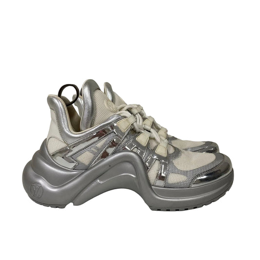 Tenis Louis Vuitton Prata Tam 38 Br