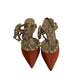 Scarpin Valentino Couro Vermelho e Studs Dourados Tam 36.5 BR