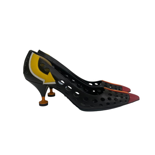 Scarpin Prada Preto Detalhe Seta Tam 34 Br
