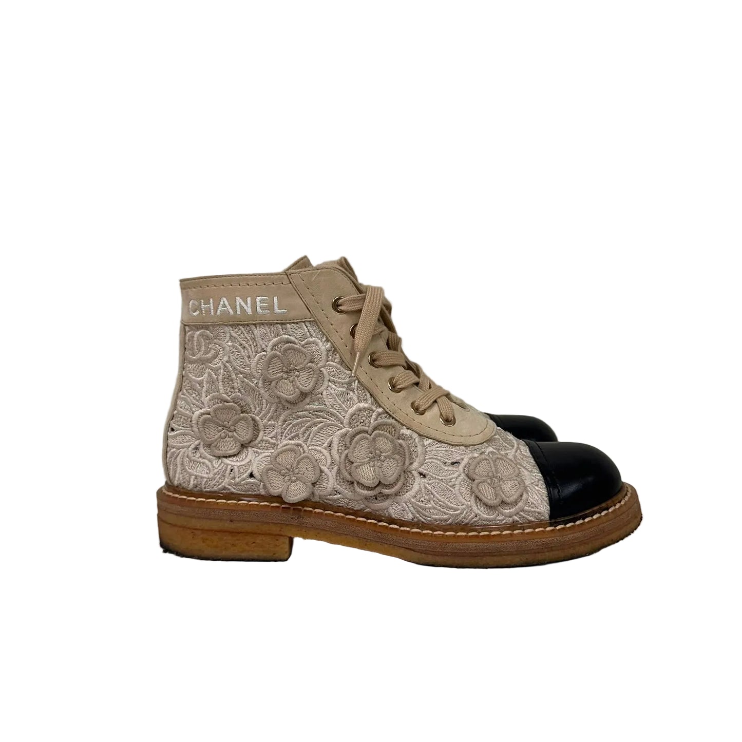 Bota Chanel Camellia Tam 36 Br