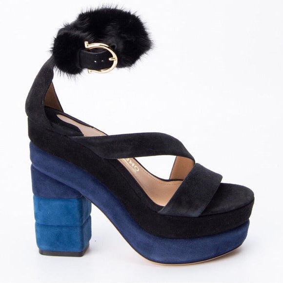 Salto Ferragamo Azul Pelinho Tam 35 Br