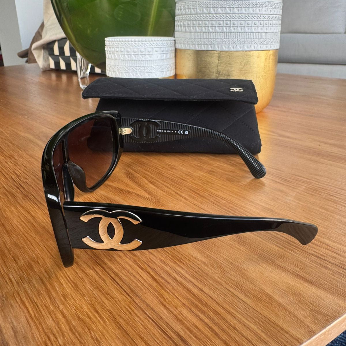 Óculos Chanel Grande Preto